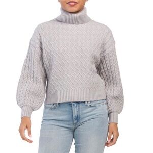 Elie Taharu Gray Sweater Sz. M Super Cozy Balloon Sleeve